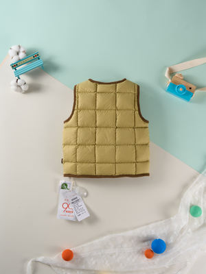 简约无胆羽绒马甲